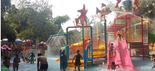 水上游樂設(shè)施 水上游樂設(shè)施